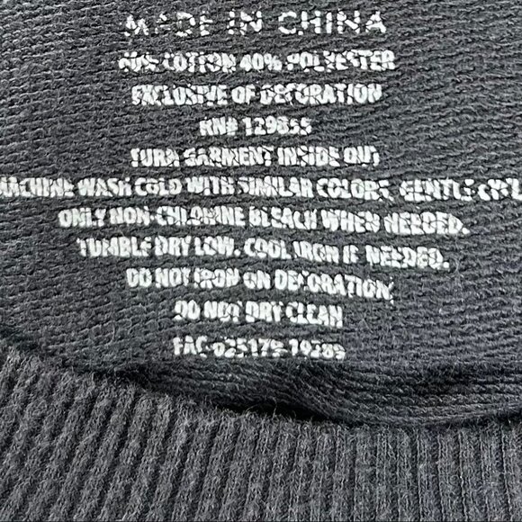 Disney Parks Black Pink Flip Sequin Minnie Bow Sweatshirt Size XXL - Picture 8 of 8